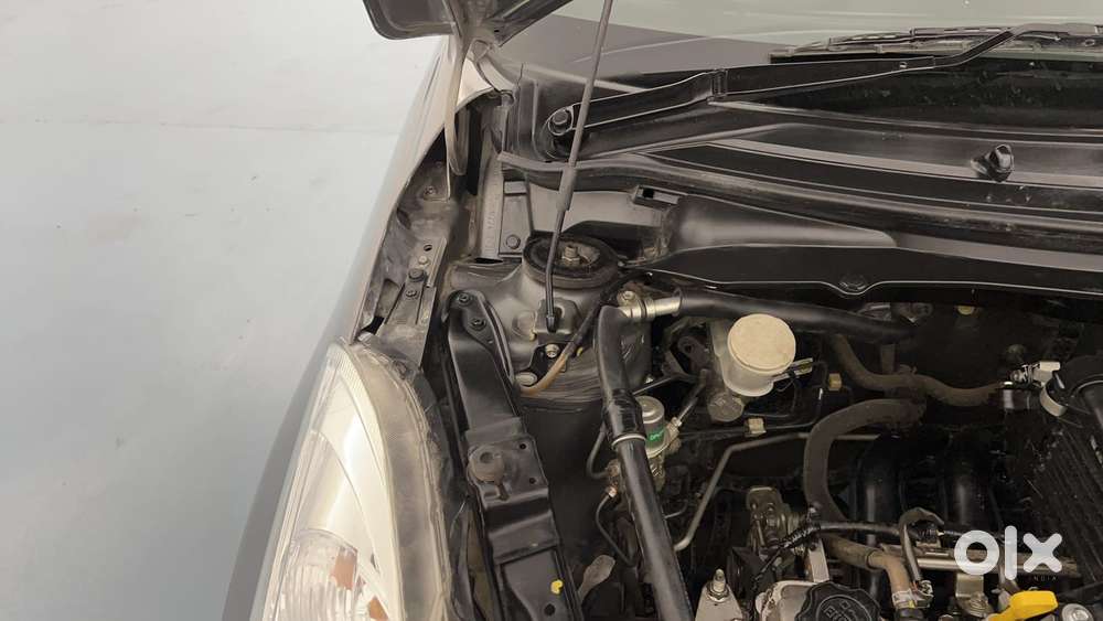 Maruti Suzuki Swift Dzire 1.3 Vxi, 2014, Petrol