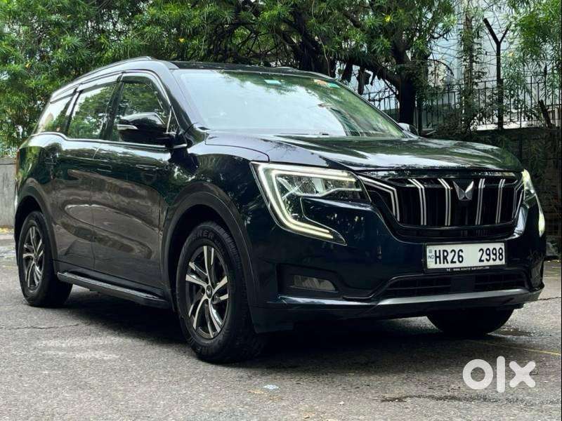 Mahindra Xuv700 2.0 Ax 5 Petrol Mt 7 Str, 2024, Petrol