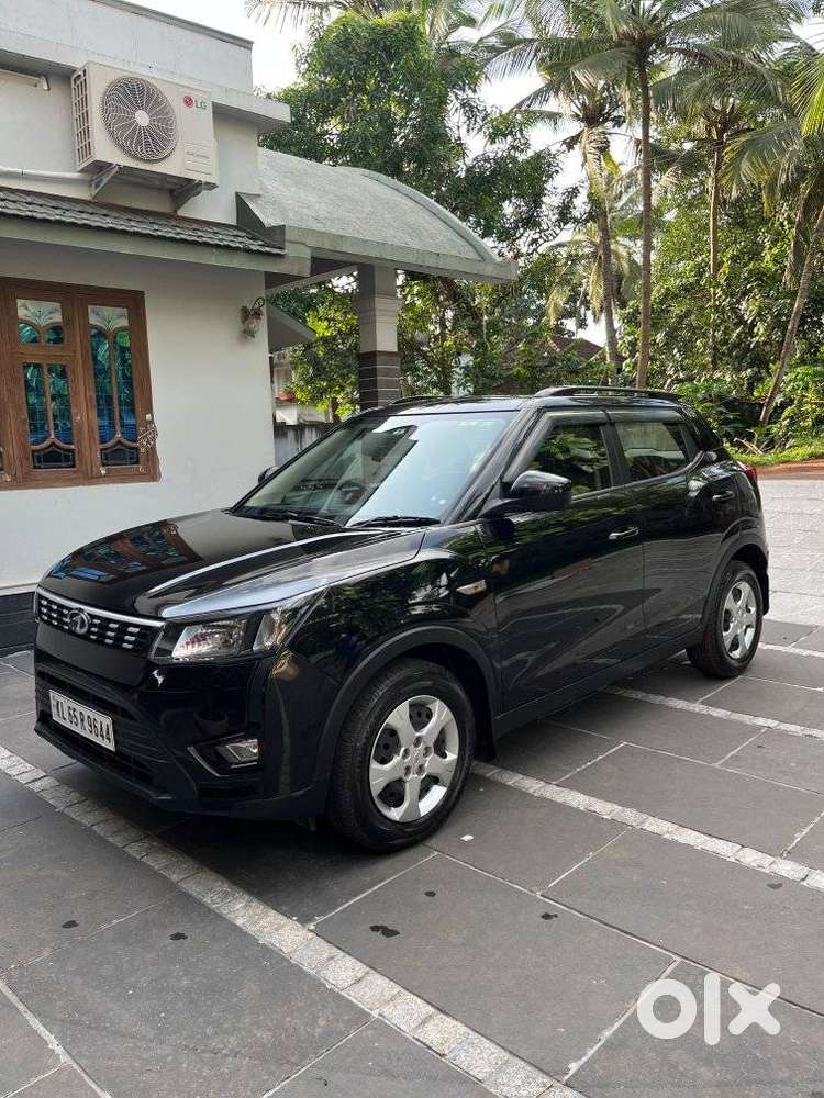 Mahindra Xuv300 W6 Diesel, 2022, Diesel