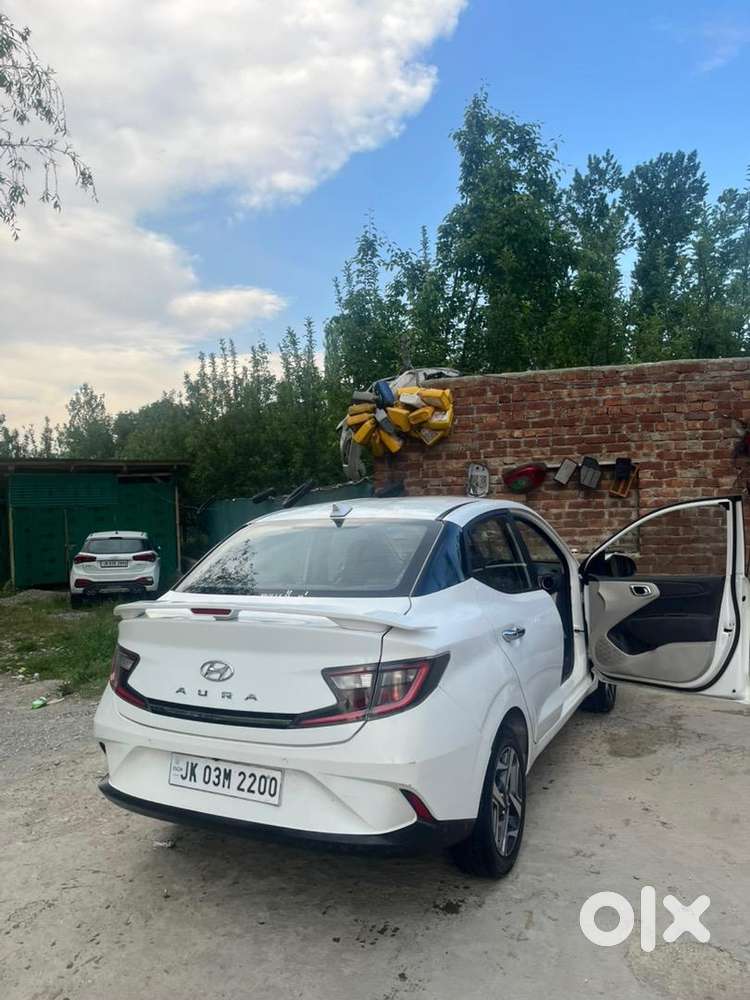 Hyundai Aura 2022 Petrol Well Maintained