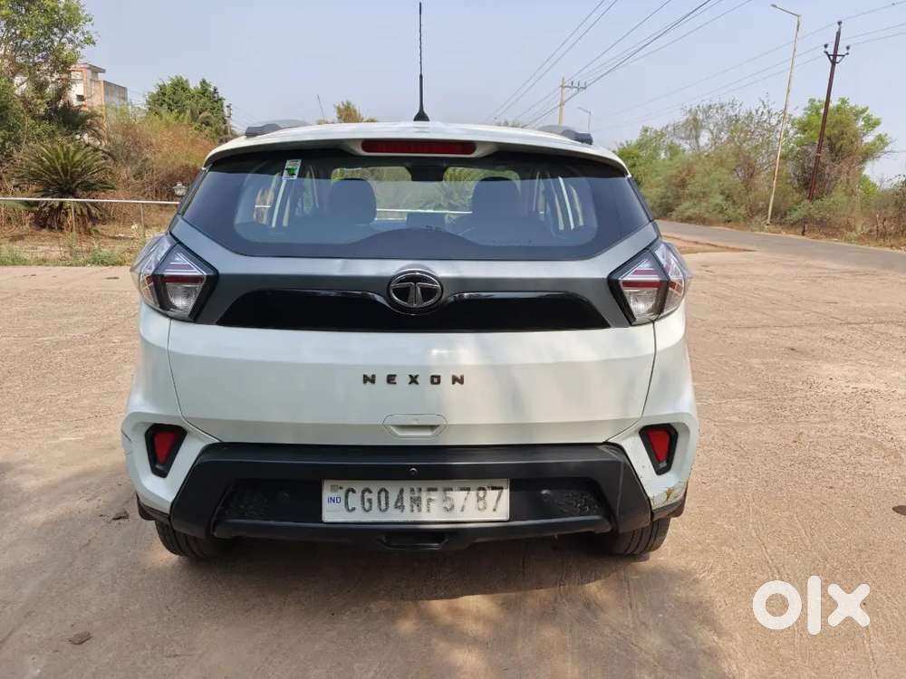 Tata Nexon Xms Diesel L Nov 2020 L 1st Owner  Excellent Condition