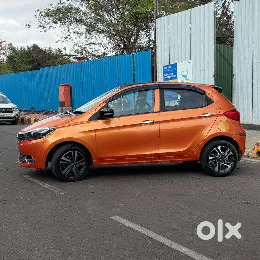 Tata Tiago Xza Plus Dual Tone, 2019, Petrol