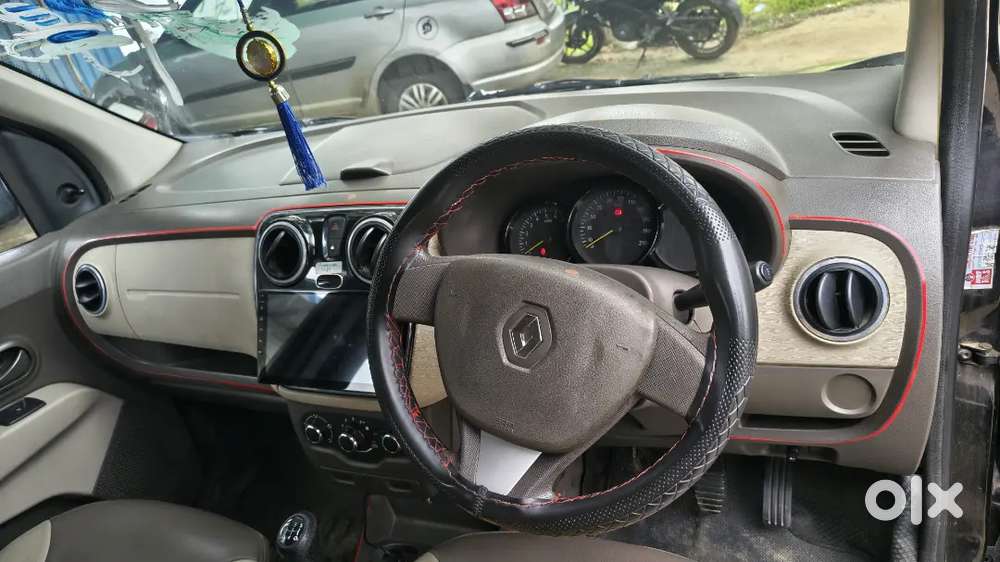Renault Lodgy Rxz Diesel 2015