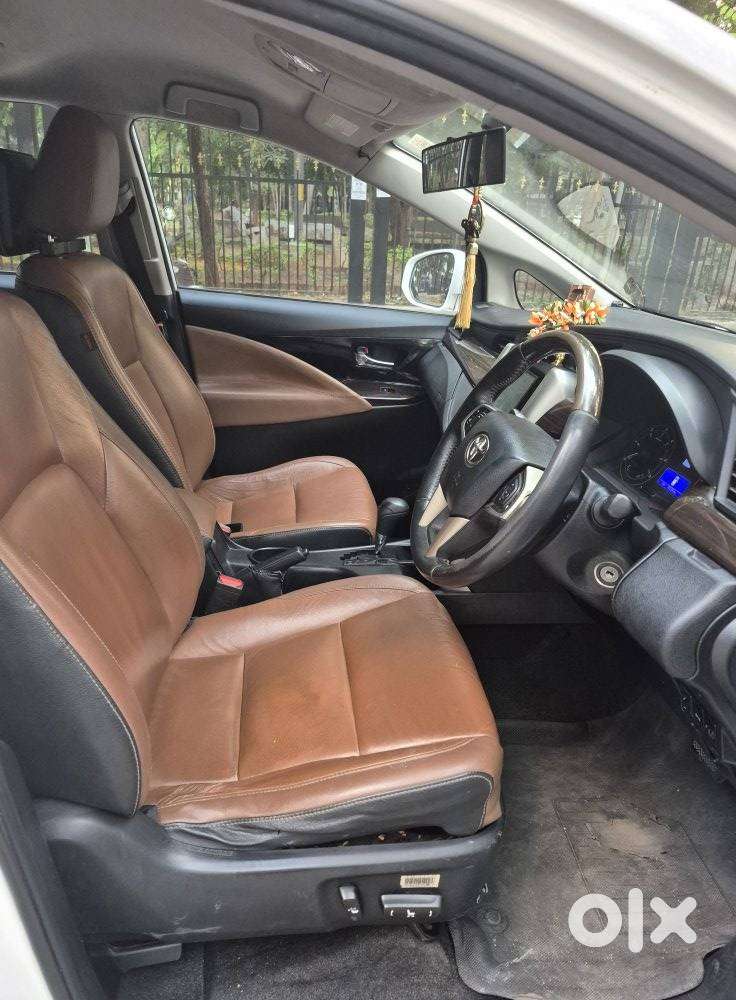 Toyota Innova Crysta 2.8 Gx At 7 Str, 2016, Diesel