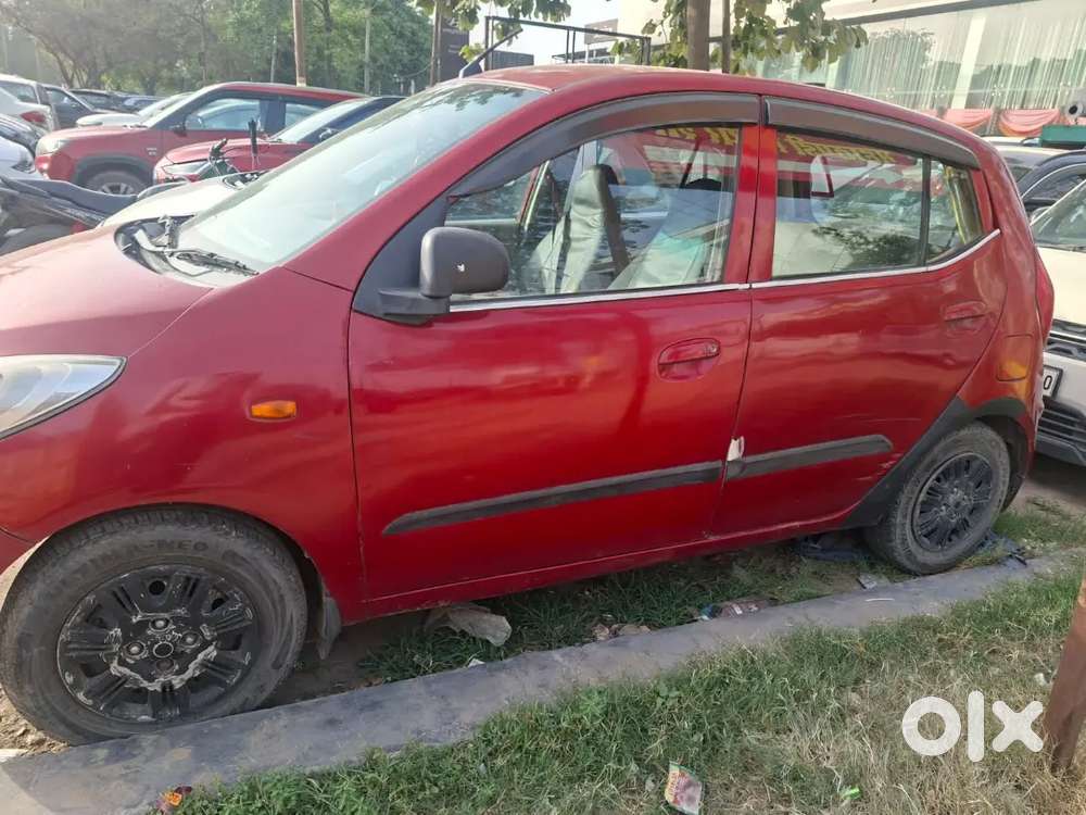 Hyundai I10 2011 Petrol 98000 Km Driven
