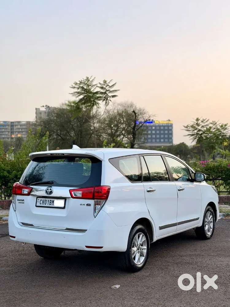 Toyota Innova Crysta 2017 Diesel Manual