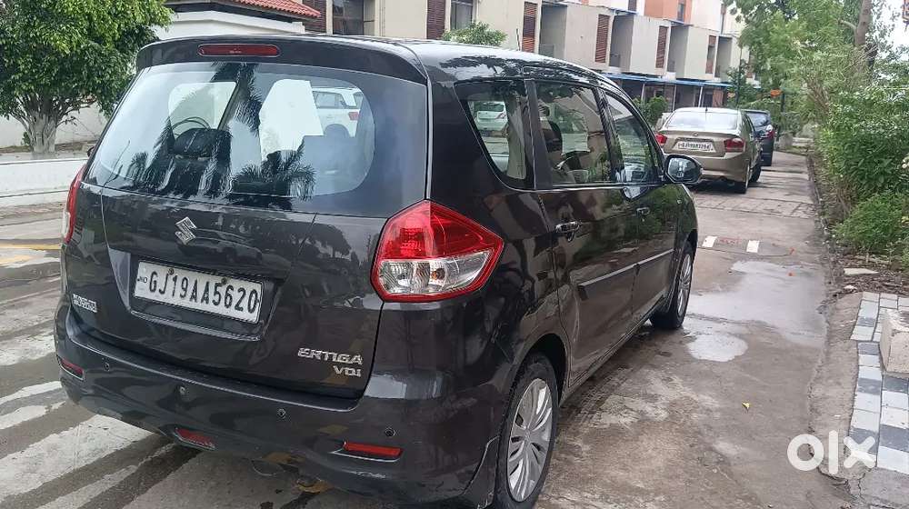 Maruti Suzuki Ertiga 2014 Diesel 107000 Km Driven