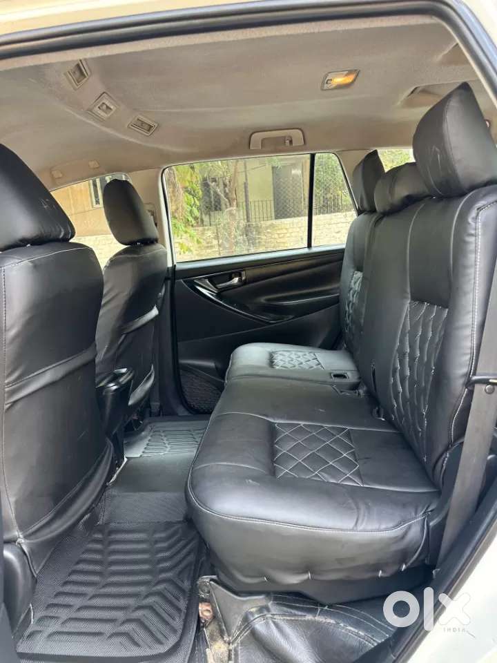 Toyota Innova Crysta [2020-ongoing] 2.4 Gx 8 Str, 2017, Diesel
