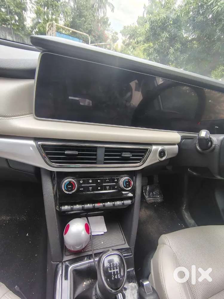 Mahindra Xuv700 2025