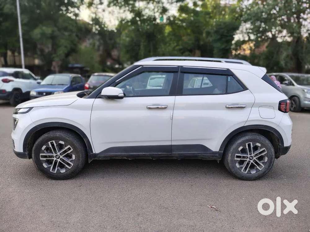 Hyundai Venue Diesel 2023