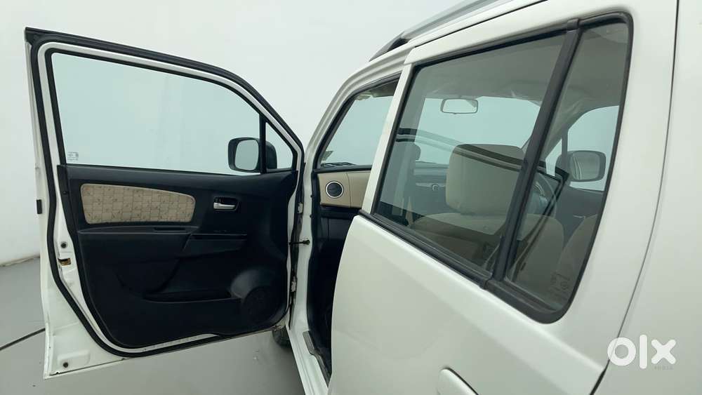 Maruti Suzuki Wagon R 1.0 Vxi Amt, 2017, Petrol