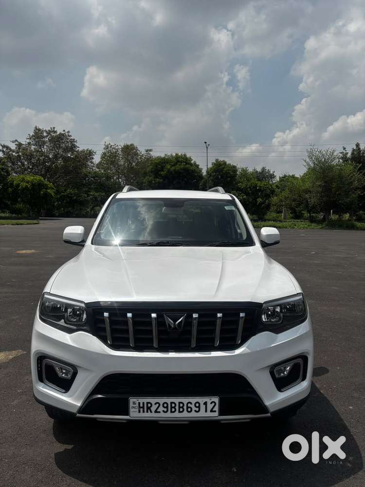 Mahindra Scorpio-n 2.2 Z2 Diesel Mt 7 Str, 2023, Diesel
