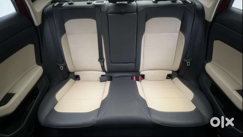 Volkswagen Virtus 1.0 Topline Tsi At, 2023, Petrol