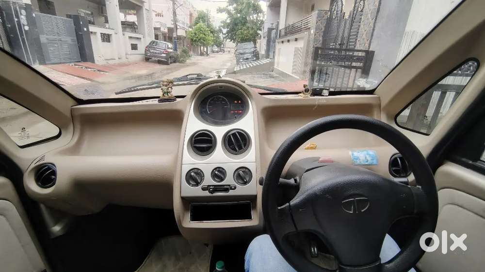 Tata Nano Lx 2011