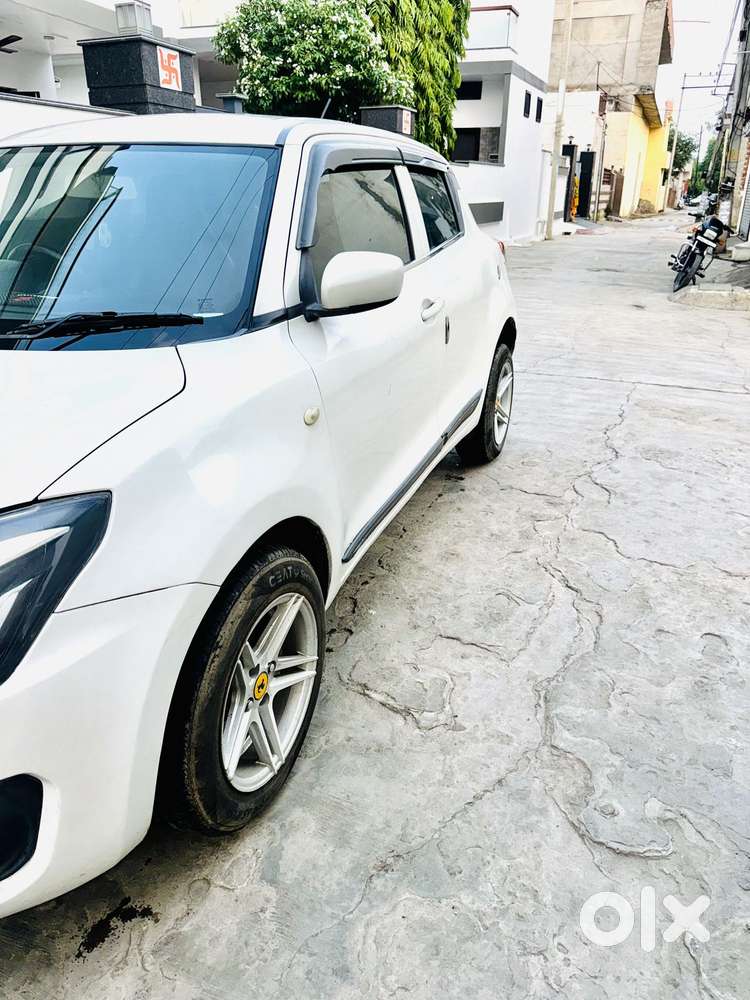 Maruti Suzuki Swift Lxi Option, 2020, Petrol