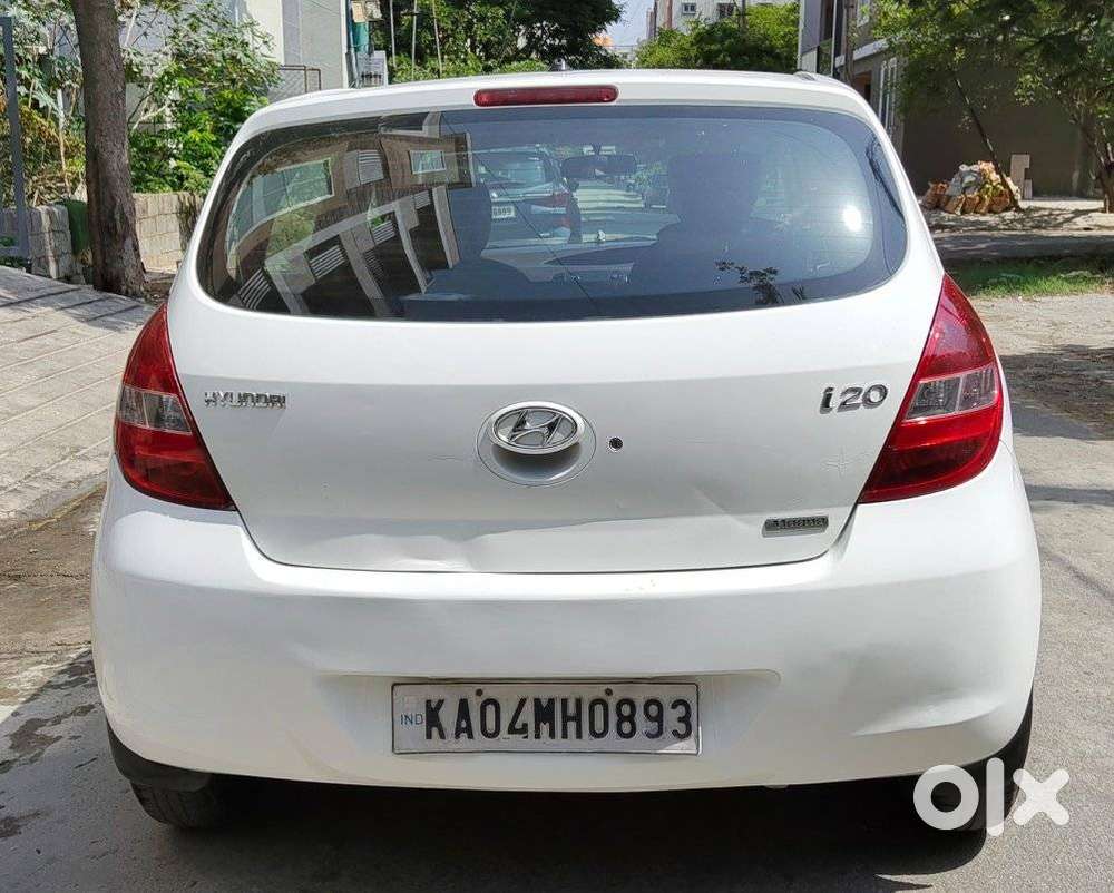Hyundai I20 Magna 1.2 Mt, 2010, Petrol