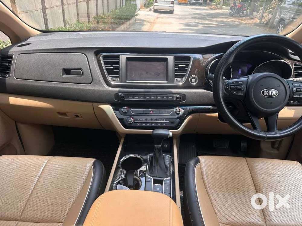 Kia Carnival Limousine Plus 7 Str, 2020, Diesel