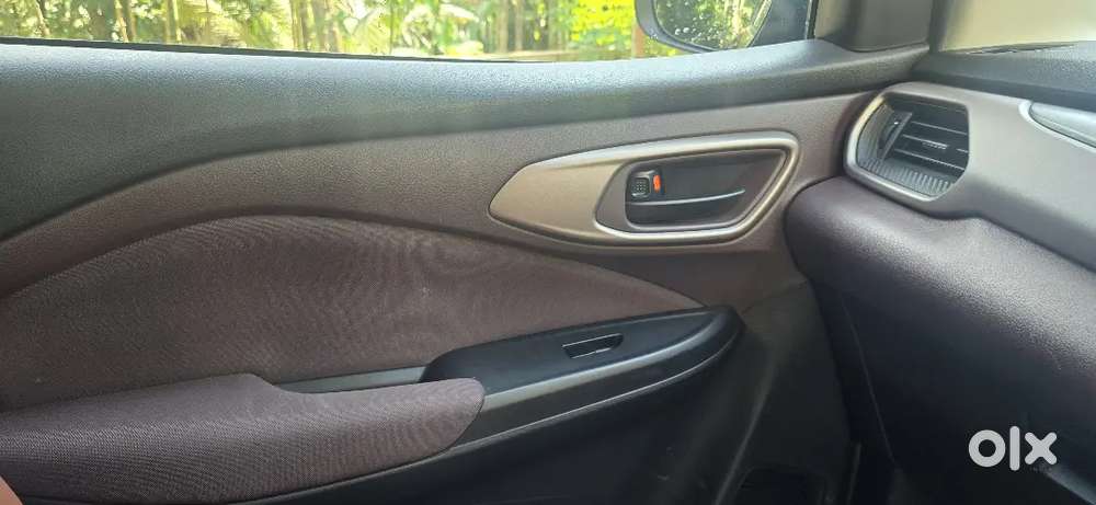 Toyota Urban Cruiser 2025 S Plus With Reverse Cam