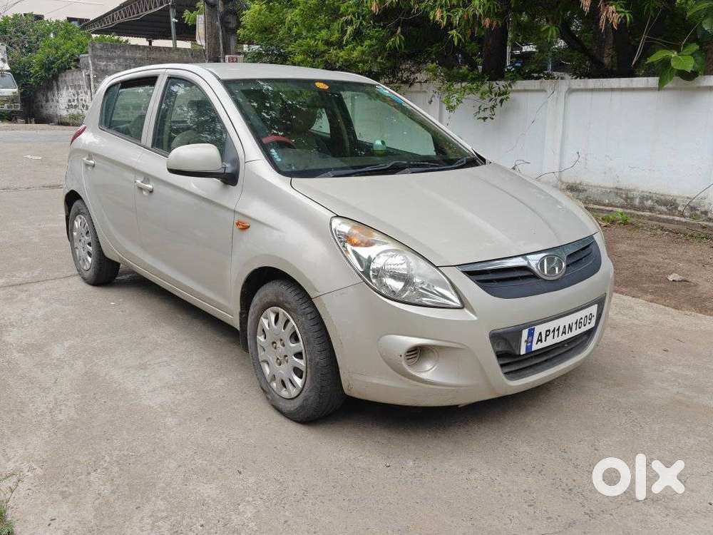 Hyundai I20 Magna, 2012, Petrol