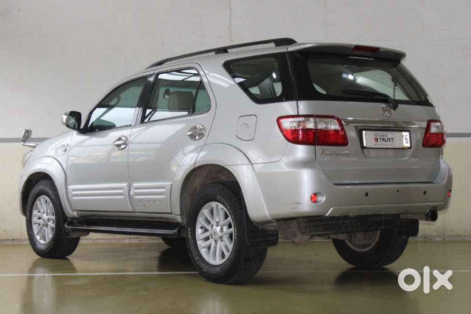 Toyota Fortuner 3.0 4x4 Manual, 2010, Diesel