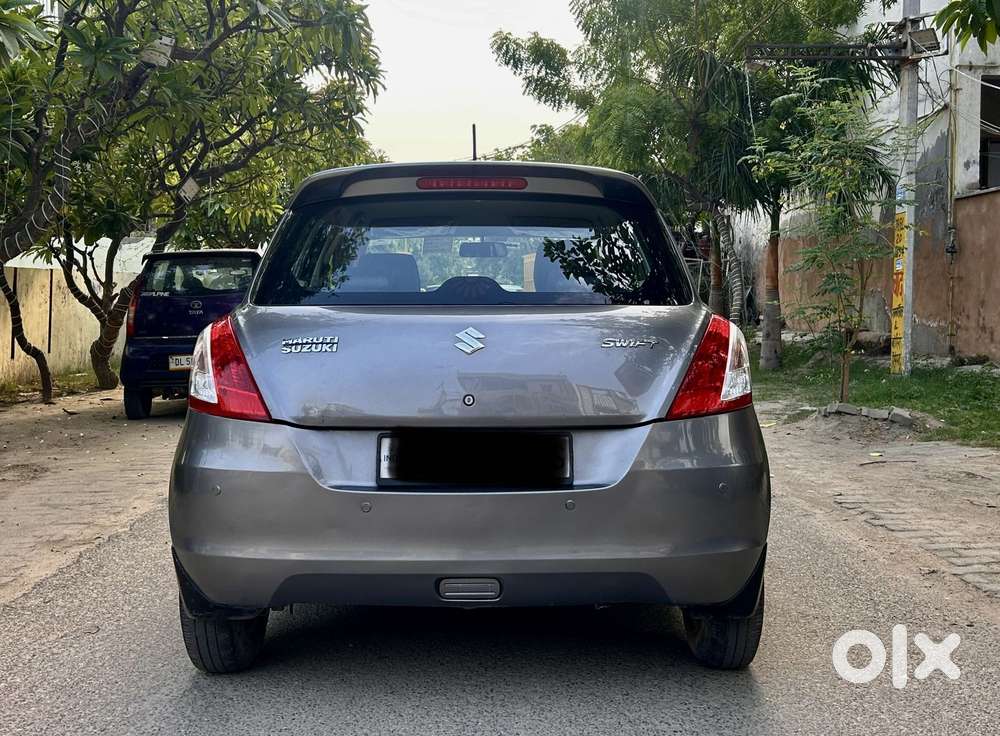 Maruti Suzuki Swift 1.2 Lxi (o), 2017, Petrol