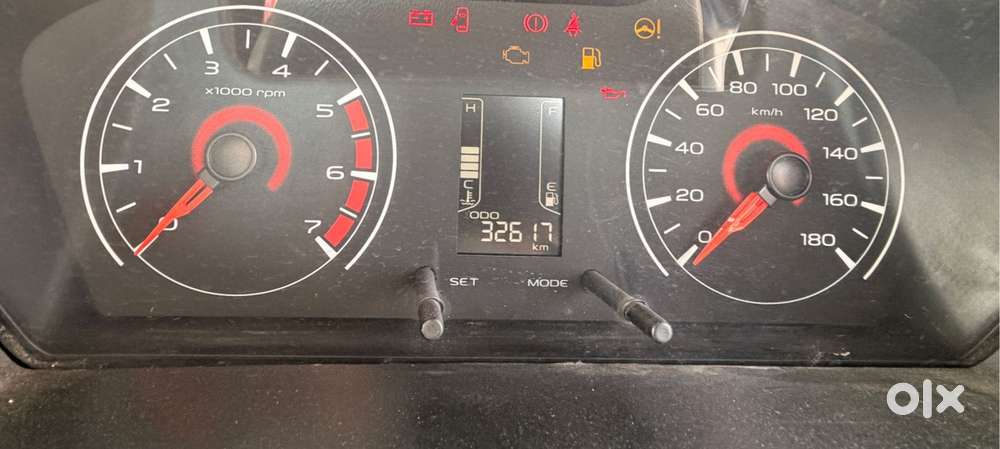 Mahindra Kuv 100 2016-2017 Mfalcon G80 K4, 2017, Petrol