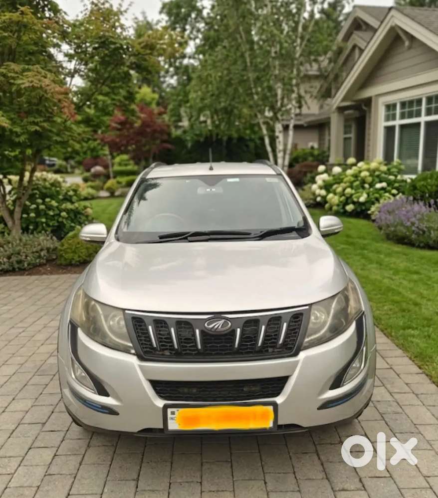 Mahindra Xuv500 W4 2015
