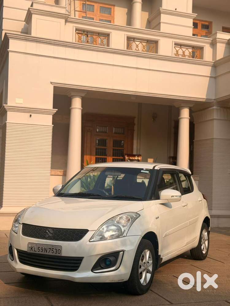 Maruti Suzuki Swift 1.2 Vxi Deca Limited Edition, 2016, Petrol