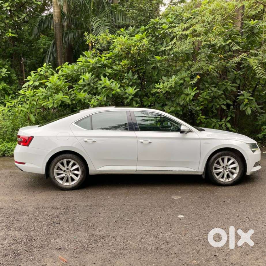 Skoda Superb 2.0 L&k Tsi At, 2020, Petrol