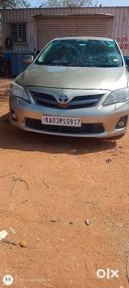 Toyota Corolla Altis 2013