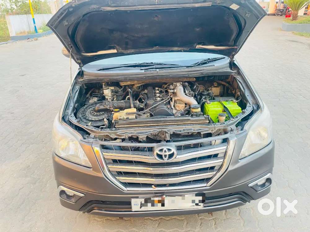 Toyota Innova 2012 Diesel 252853 Km Driven