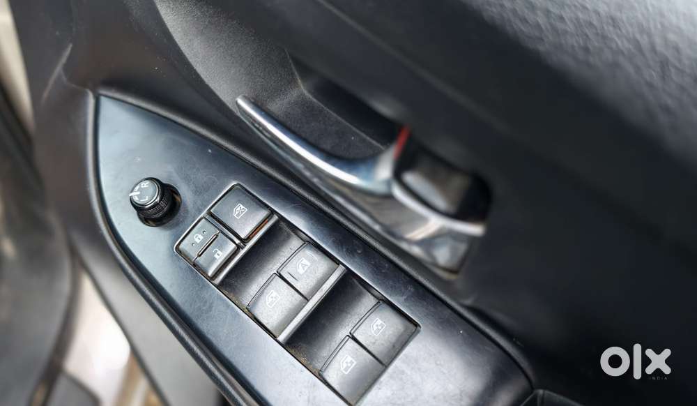 Toyota Innova Crysta G 8 Str, 2016, Diesel