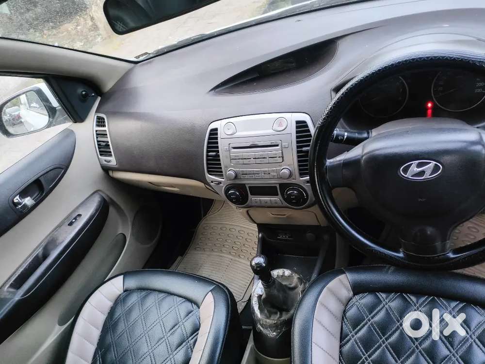 Hyundai I20 2010 Car