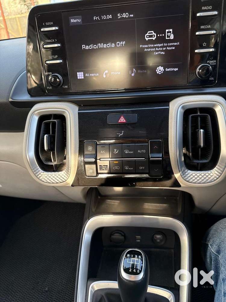 Kia Sonet 2021 Diesel Well Maintained And Good Condition Self Driven