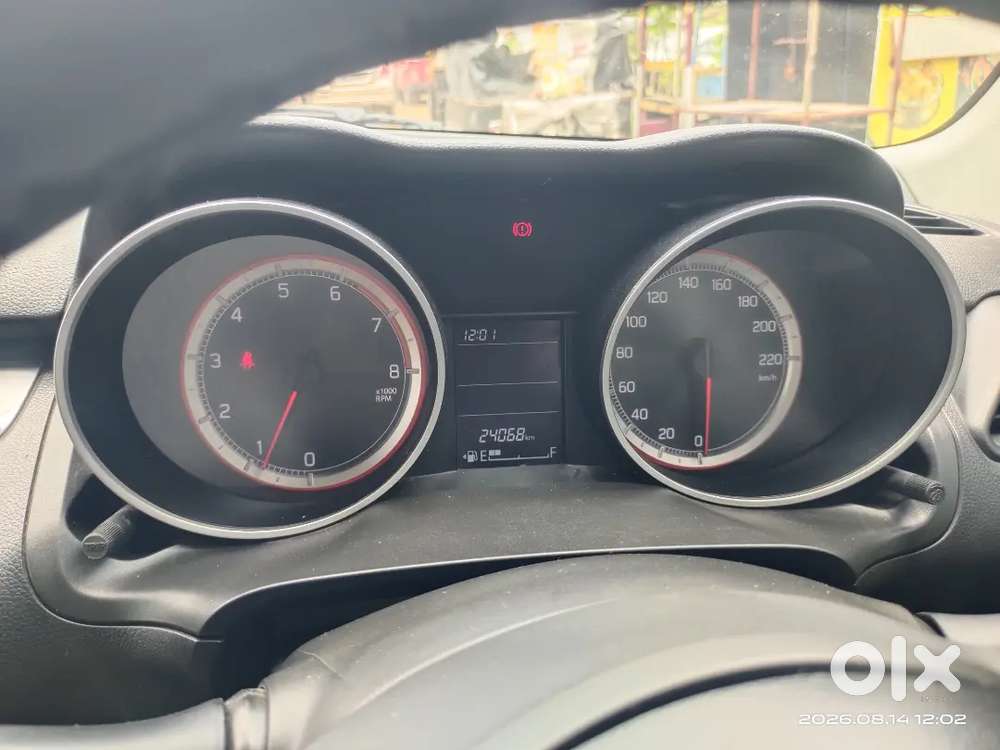 Maruti Suzuki Swift 2021 Dual Tone Black Red