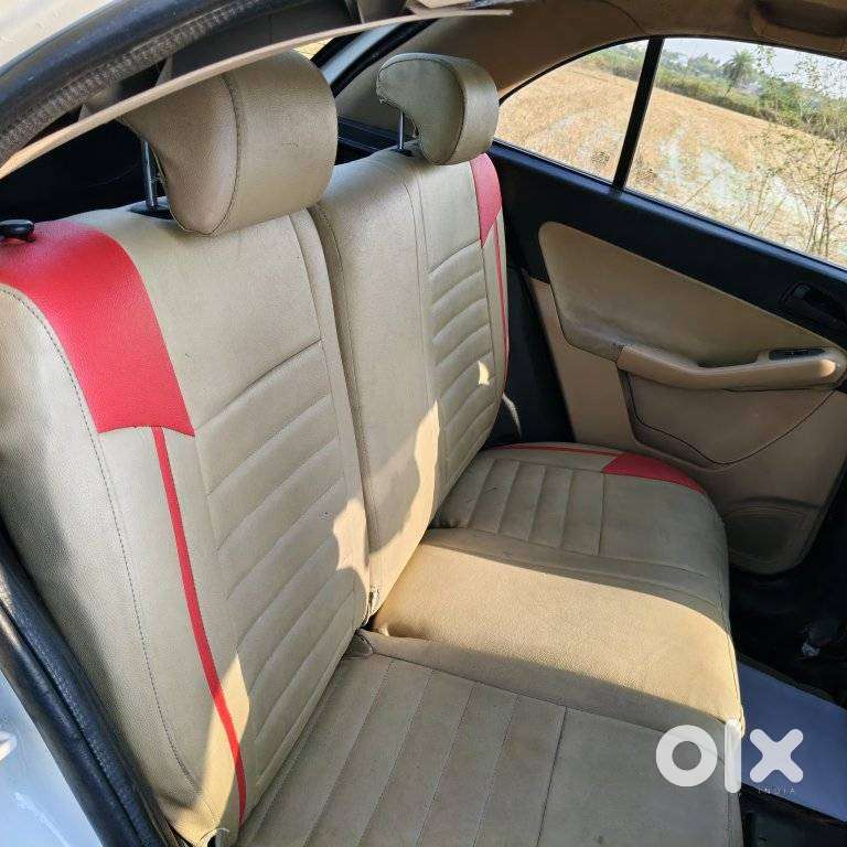 Tata Indica Vista 2008-2013 Aura 1.3 Quadrajet (abs), 2012, Diesel