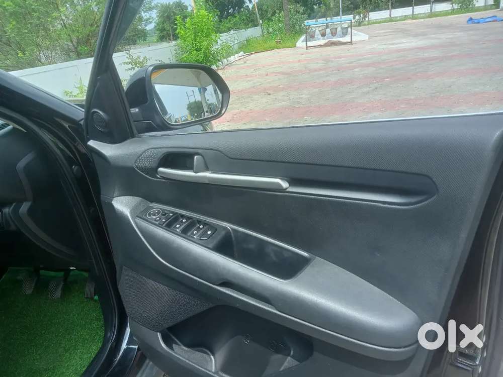 Kia Sonet 2025 Petrol Manual