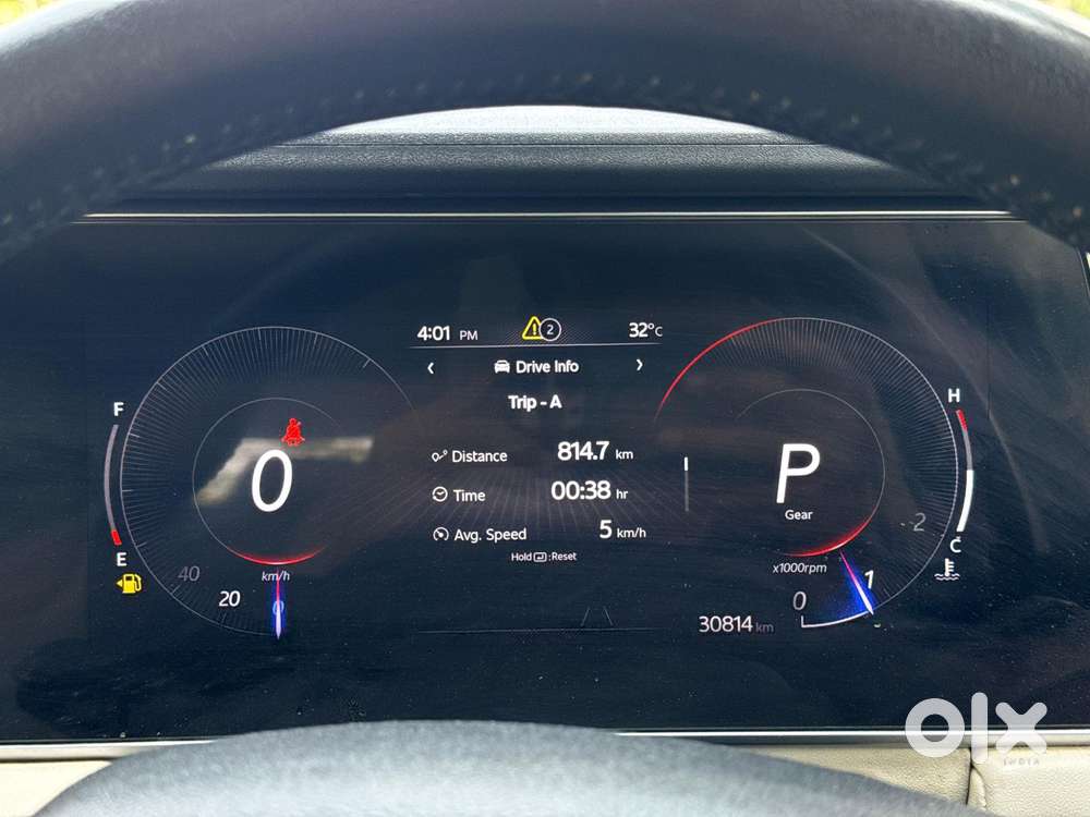 Mahindra Xuv700 Ax7 Luxury Pack Awd, 2022, Petrol
