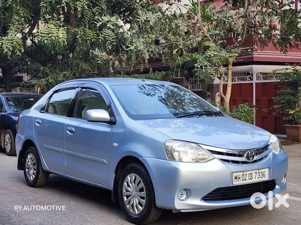 Toyota Etios 2011 Petrol+ Cng  69000 Km Driven