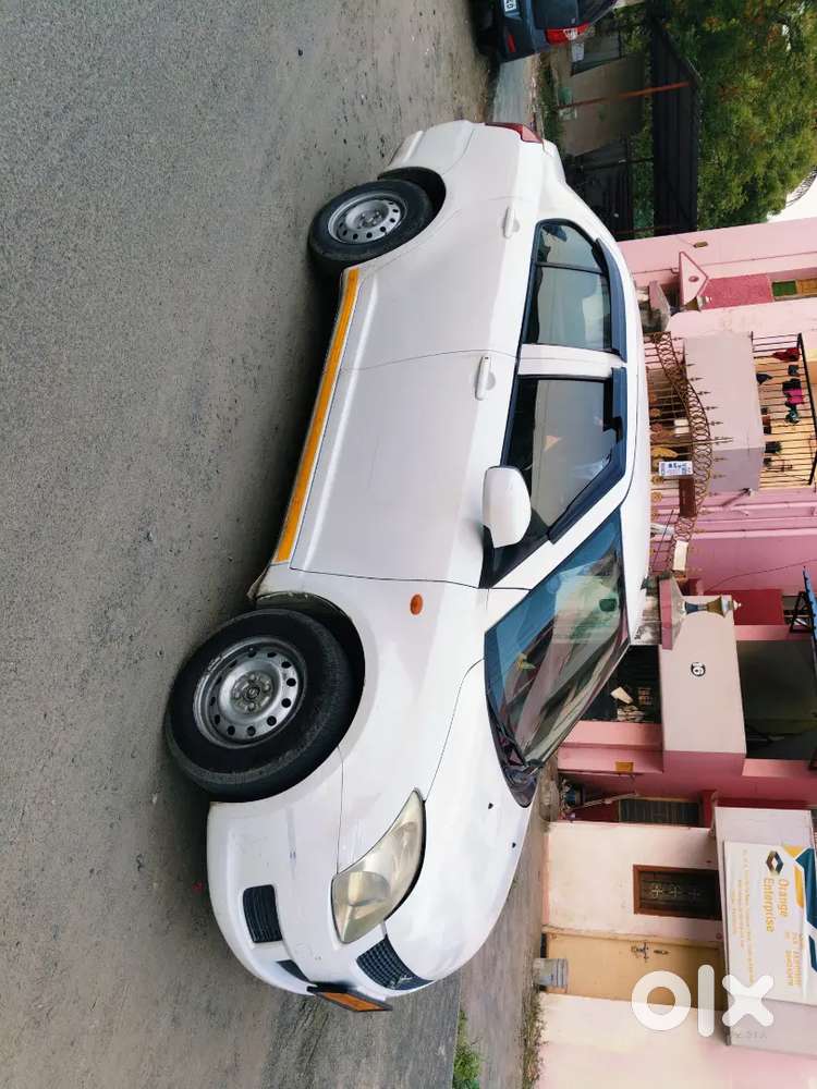 Maruti Suzuki Dzire 2016 Diesel Well Maintained