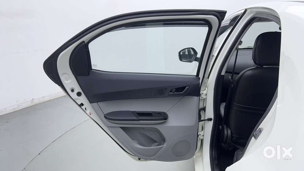 Tata Tiago 1.2 Revotron Limited Edition, 2021, Petrol