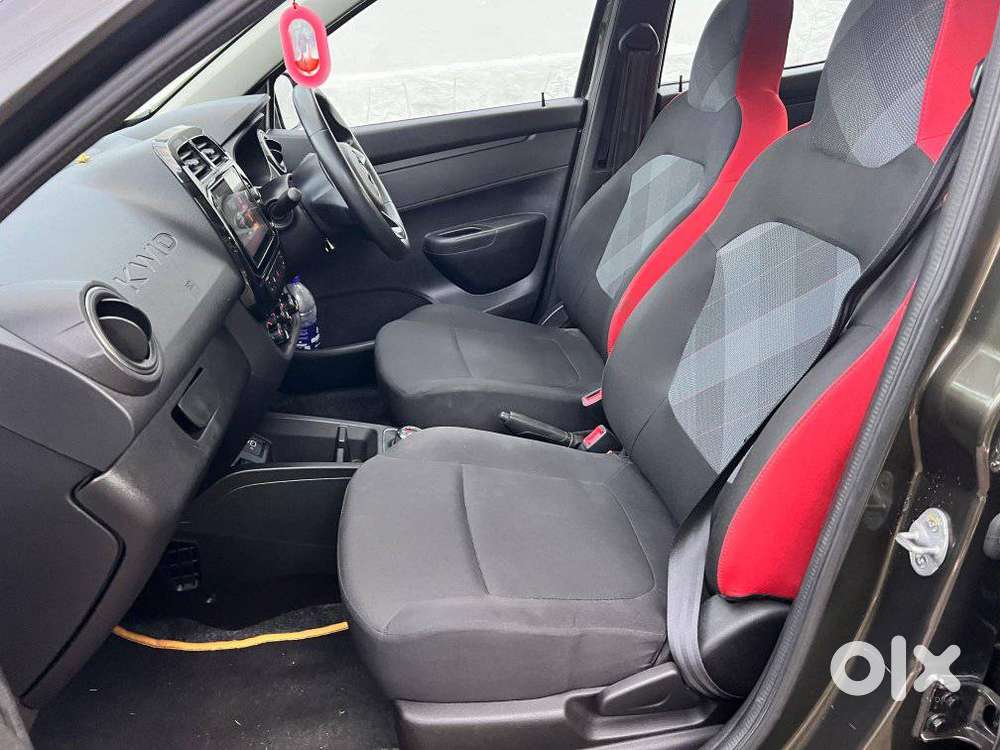 Renault Kwid 1.0 Rxt (o) Easy-r, 2022, Petrol