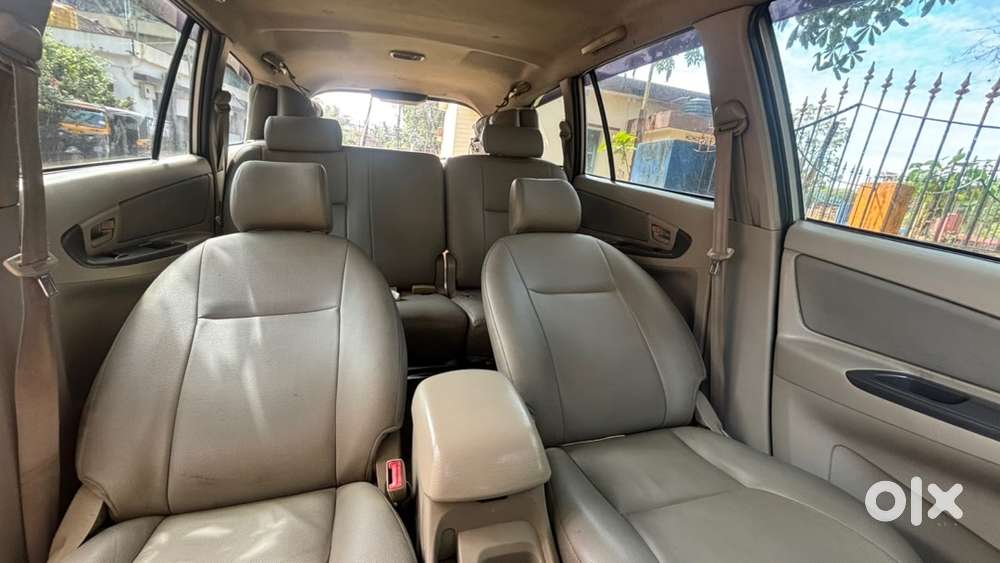 Toyota Innova 2011 Diesel Well Maintained