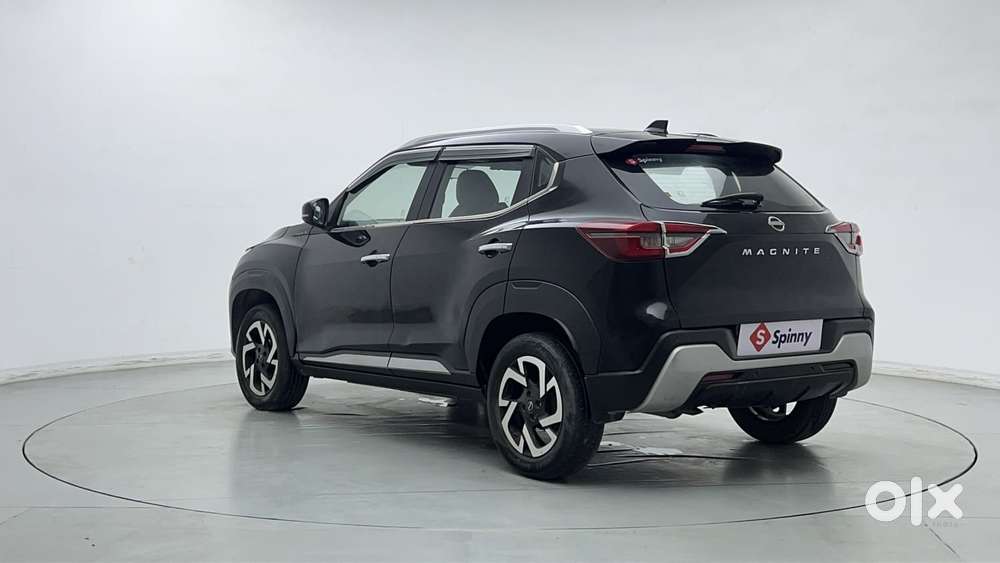 Nissan Magnite 1.0 Xv, 2022, Petrol