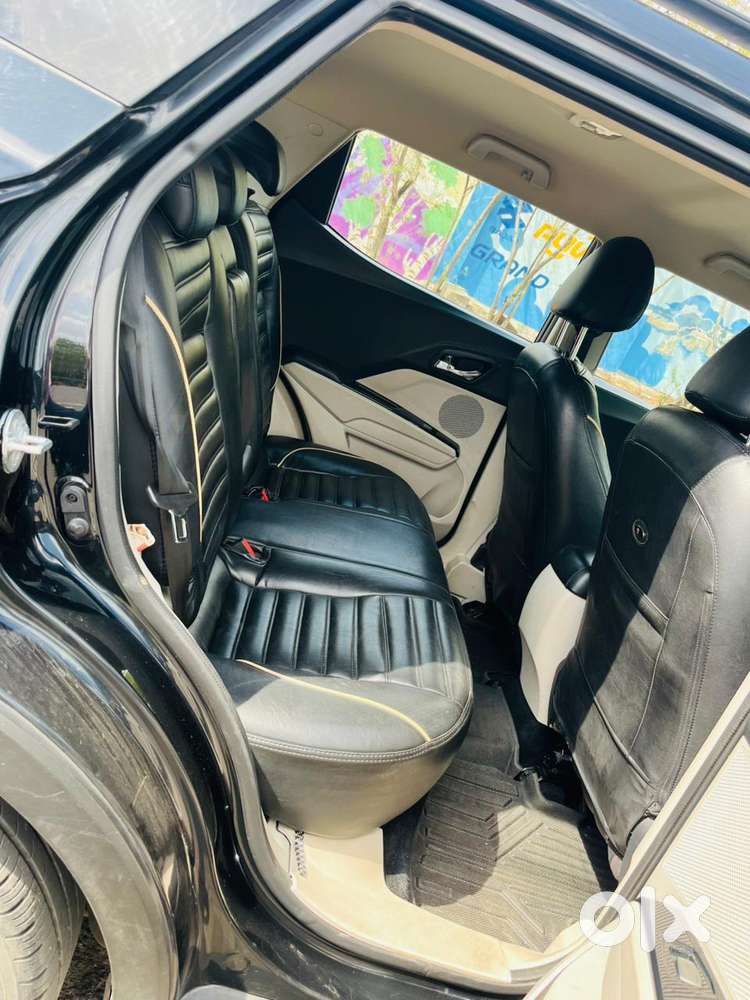 Mahindra Xuv300 W8 Diesel, 2019, Diesel