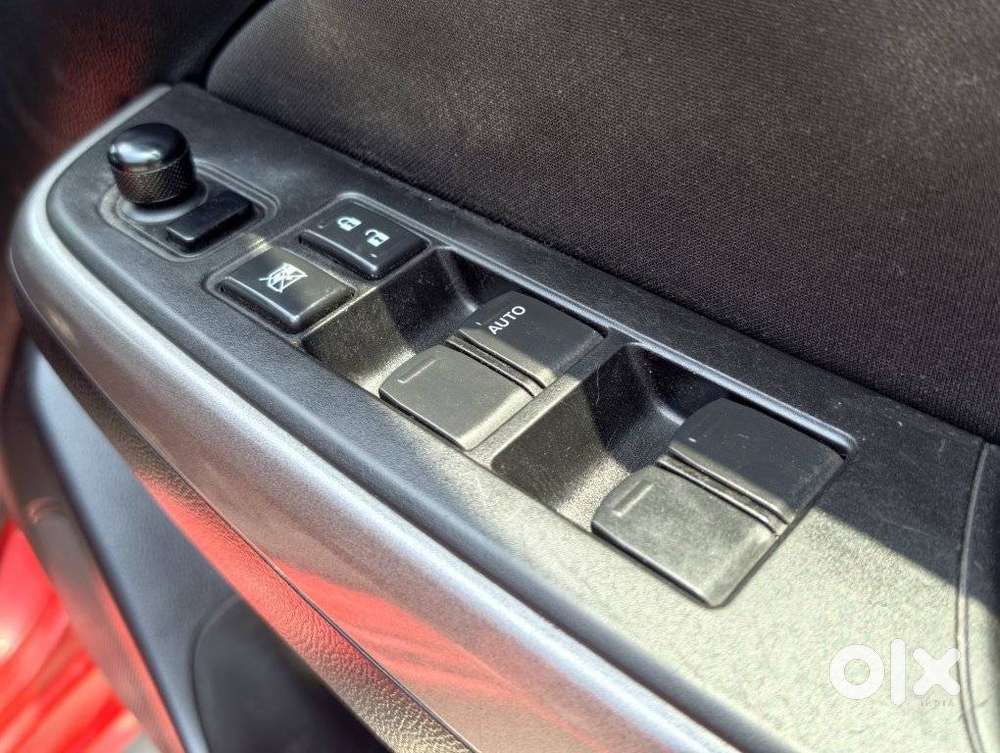 Maruti Suzuki Swift 2018 Zxi, 2018, Petrol