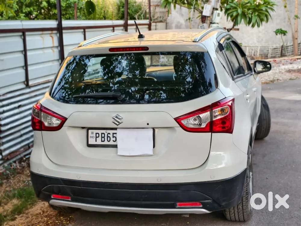 Maruti Suzuki S-cross 2016 Diesel Good Condition