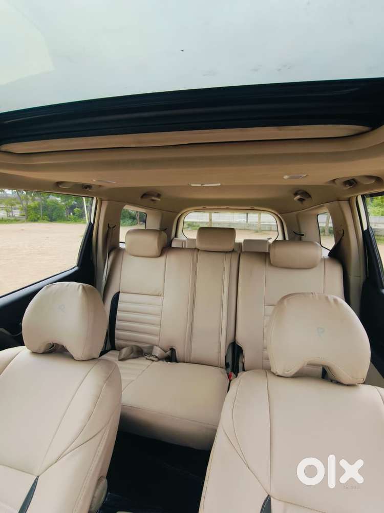 Mahindra Xuv500 2.2 W10, 2016, Diesel