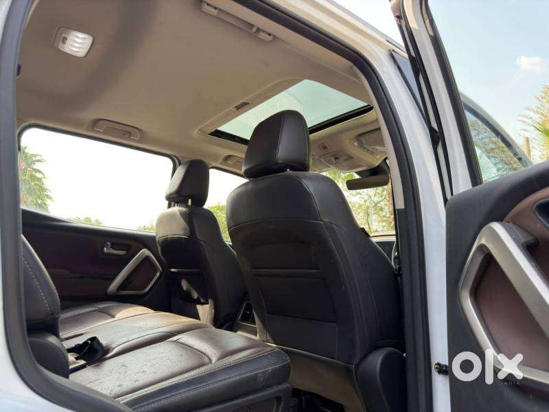 Mahindra Scorpio N Z8 Petrol At 7 Str, 2026, Petrol