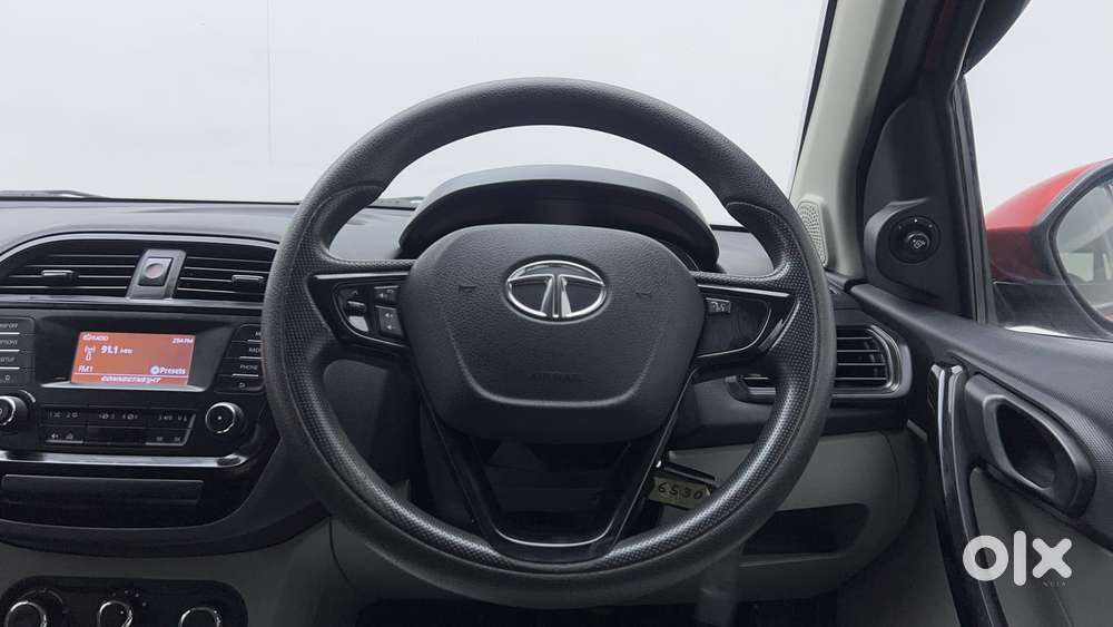 Tata Tiago Xza, 2019, Petrol
